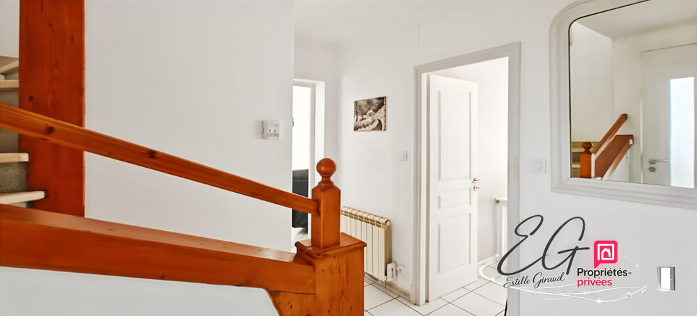 Vente Maison Maison rénovée 3 chambres avec jardin clos et deux places de parking Trebes