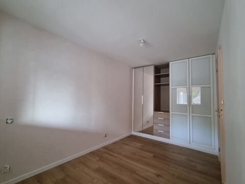  Appartement  louer 4 pices 87 m