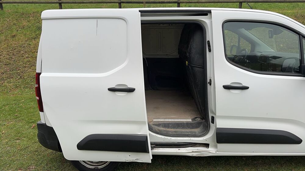 Berlingo VU 1.5 BlueHDi 100 Club 2020 occasion 76000 Rouen