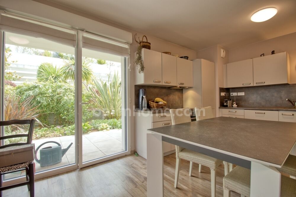 Vente Appartement Magnifique appartement 3 pi�ces avec terrasse et jardin de 60 m� + parking - Quartier Renaissance � La Rochelle La rochelle