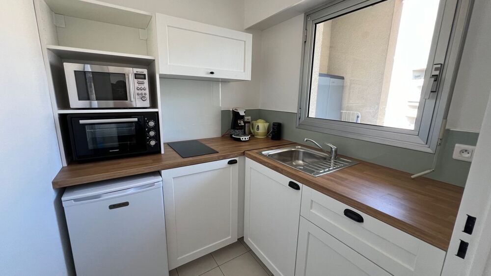 Location Appartement Studio de 28m2 à louer sur Antibes Antibes