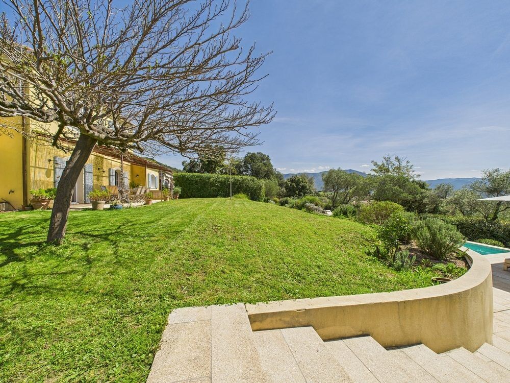  vendre  Villa Afa (20167)