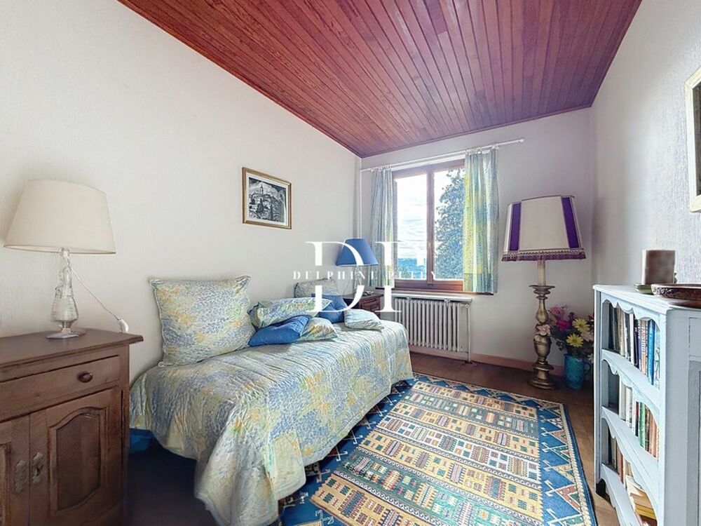 Vente Maison Maison à vendre 5 pièces de 137 m2, terrain d'env. 1000 m2 LUCINGES (74) Lucinges