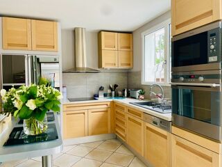  Maison � vendre 8 pi�ces 196 m�