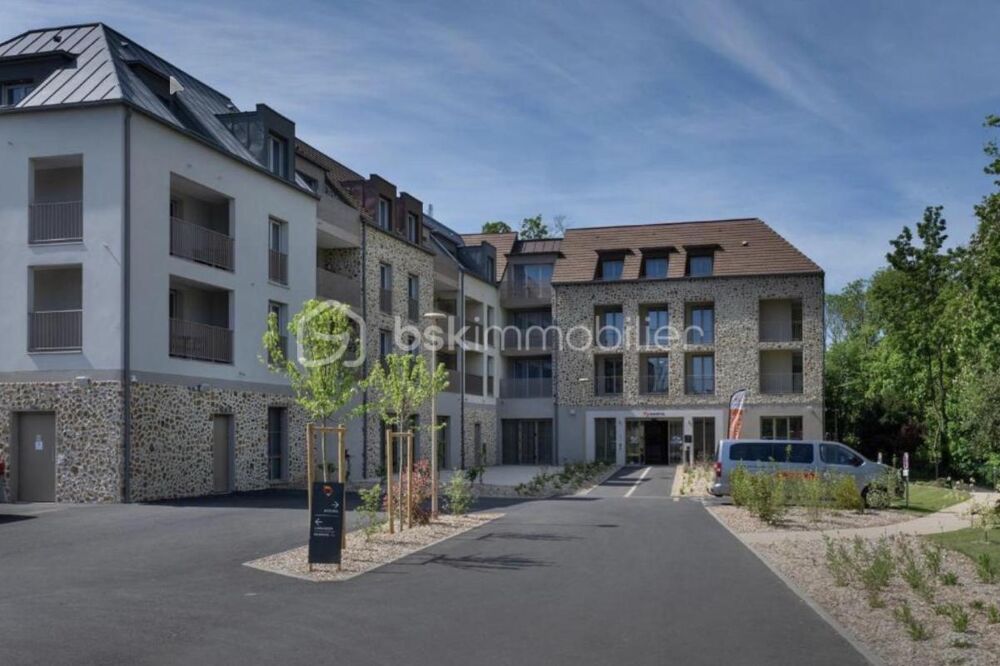 Appartement T2 meublé  Résidence seniors de standing  Investissement locatif sécurisé - BAIL Commercial