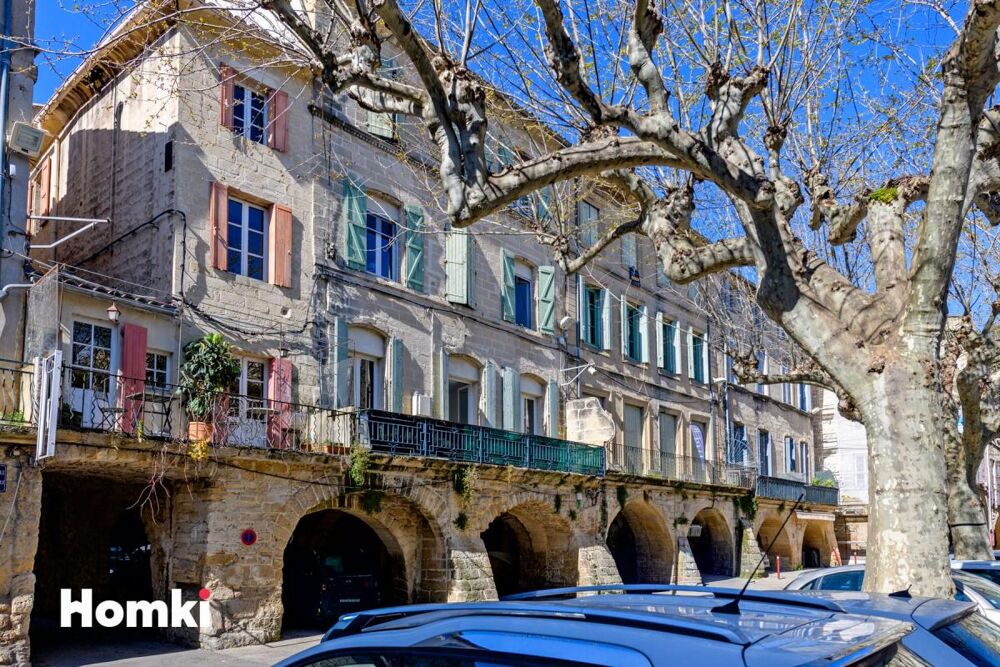 Maison de ville 7 pièces de 174 m² avec garage et balcon sur Sommières