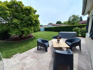  Maison  vendre 6 pices 135 m