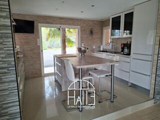  Maison à vendre 6 pièces 225 m²