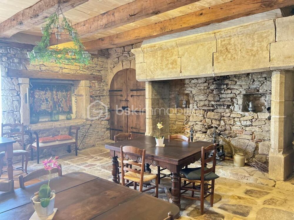 HAMEAU CHARGÉ D'HISTOIRE GITE ET CHAMBRES D'HÔTES