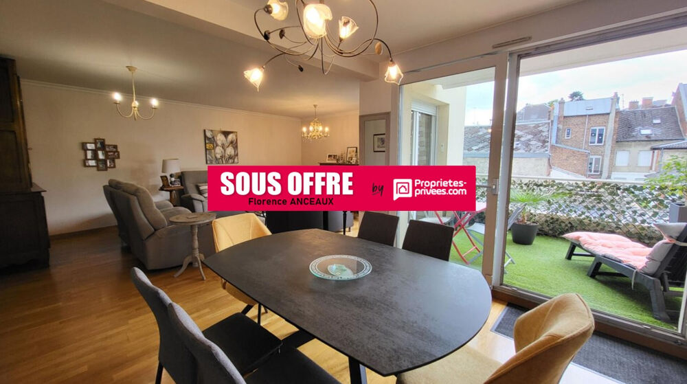 MAGNIFIQUE DUPLEX HYPER CENTRE AVEC 2 PARKINGS