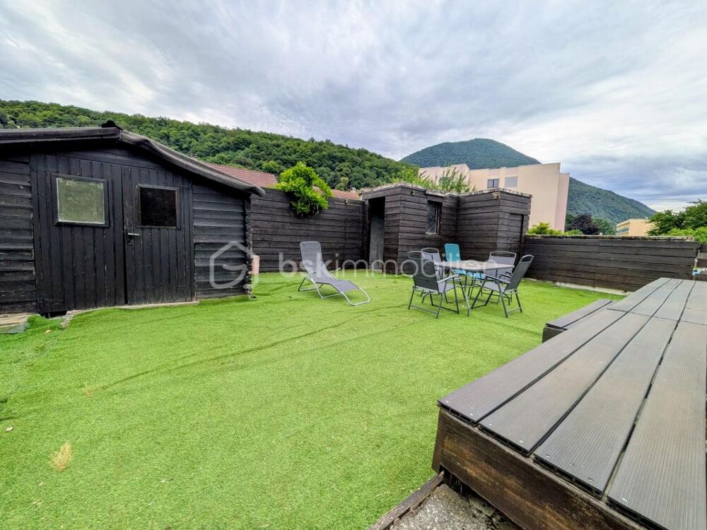 CHAMP SUR DRAC 38560 - MAISON FAMILIALE DE 101m² SUR PARCELLE DE 670m² - 3 CHAMBRES, GRAND JARDIN, CABANON