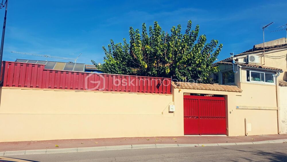 Vente Maison Maison de village atypique avec piscine  125 m2 habitable Aubord
