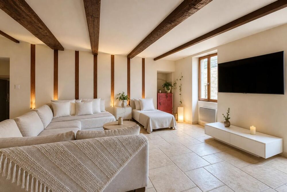 Maison rénovée 5 pièces 110 m² au calme, Peille