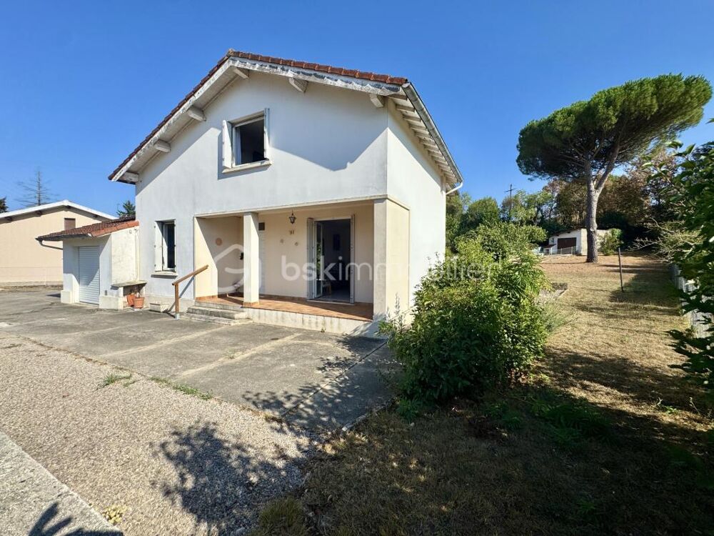 Vente Maison Maison 108m2 habitables 3 chambres avec garages et jardin Saix