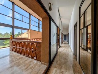  Propri�t�/ch�teau � vendre 14 pi�ces 604 m�