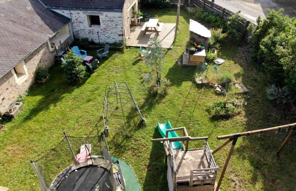 MAISON EN PIERRE PLAIN-PIED 4 CHAMBRES + BUREAU + DEPENDANCES + JARDIN
