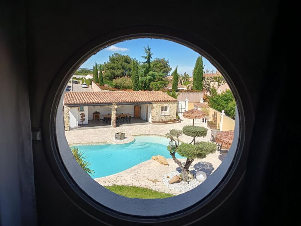 Vente Maison Maison Gignac La Nerthe 6 pièce(s) 248 m2 Gignac la nerthe