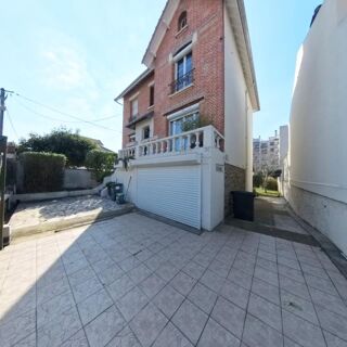  Maison  vendre 8 pices 127 m