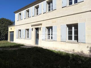  Propriété/château à vendre 8 pièces 270 m²