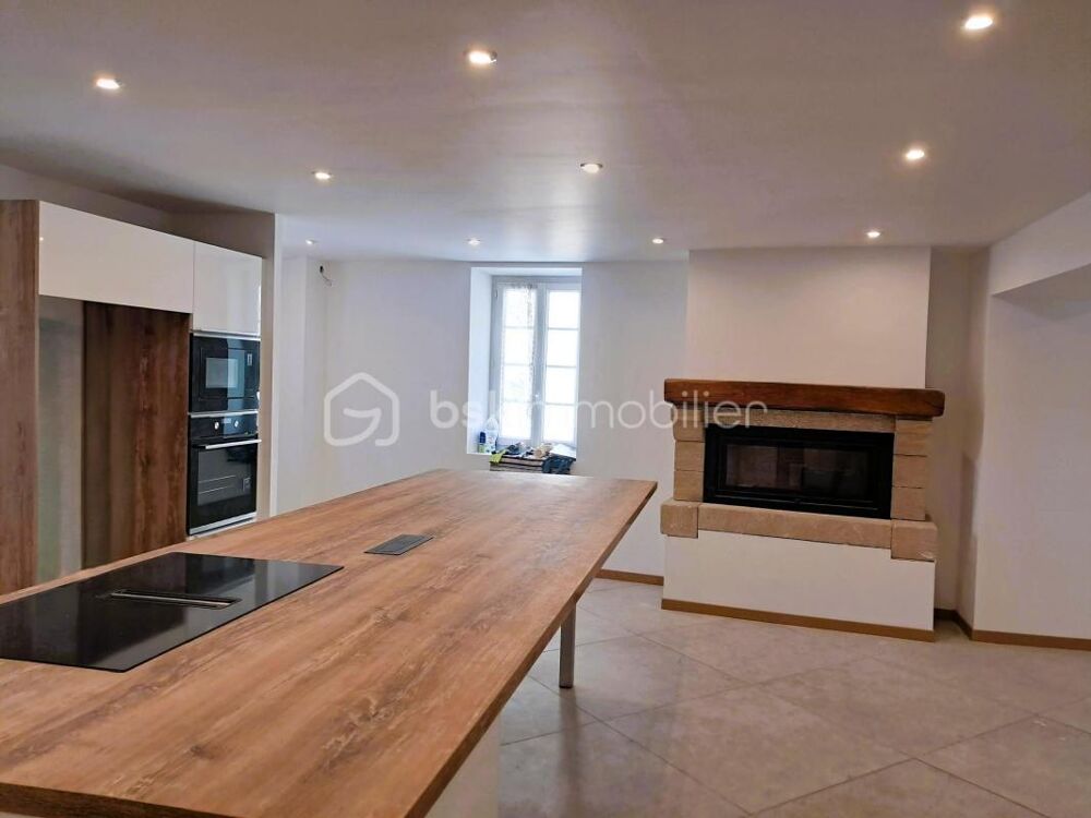 EXCLUSIVITÉ  Superbe maison de village de caractère entièrement rénovée  180 m² de charme et de prestations haut de gamme