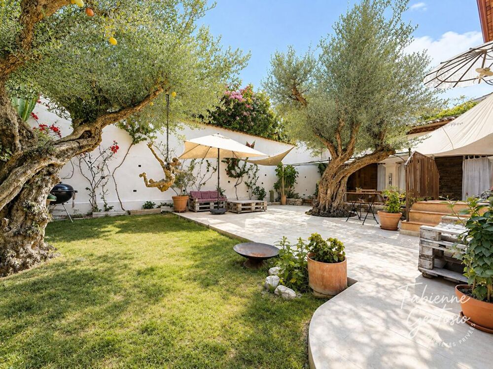 Vente Maison Toulon - Bastide provençale sur terrain de 551m2 Toulon