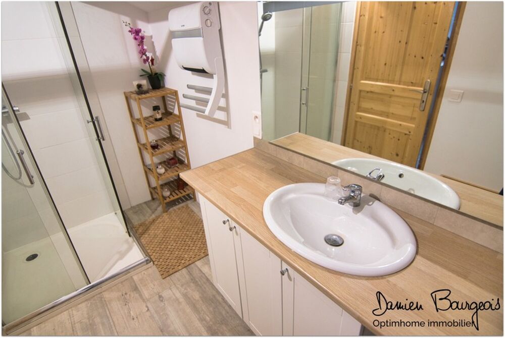 � vendre  Villa Saint-Jean-de-Gonville (01630)