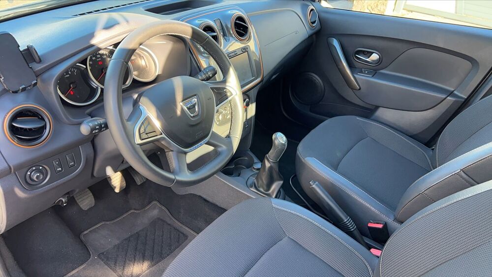 Sandero II 0.9 TCe 90 Energy Stepway Explorer 2017 occasion 97441 Sainte Suzanne