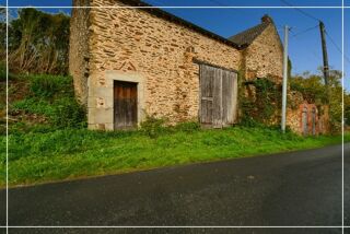  Remise / Grange à vendre 4 pièces 173 m²