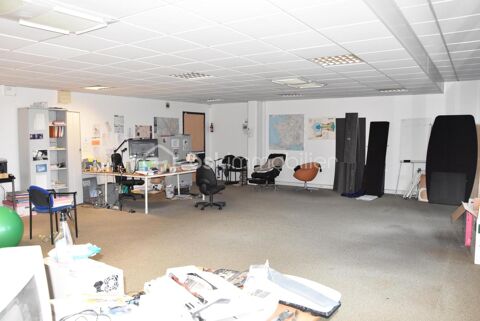   LOCAL DE BUREAU EVRY COURCOURONNES 