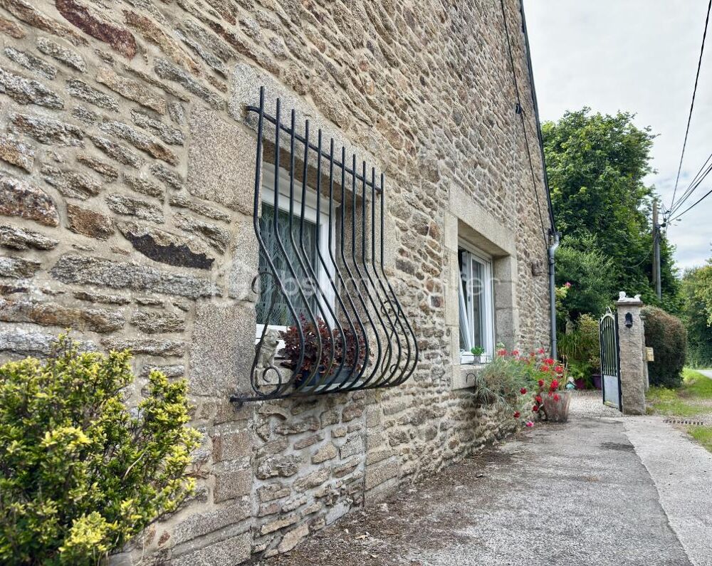 BULÉON  Maison 4 chambres sur jardin clos