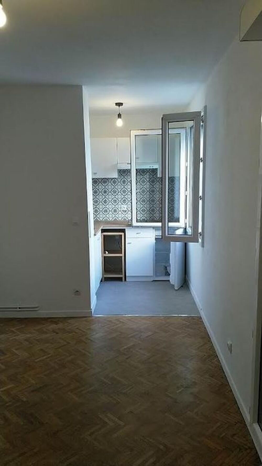 Location Appartement Studio de 24m2 à louer sur Courcouronnes Courcouronnes