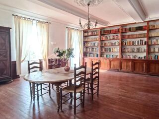  Maison à vendre 15 + pièces 530 m²