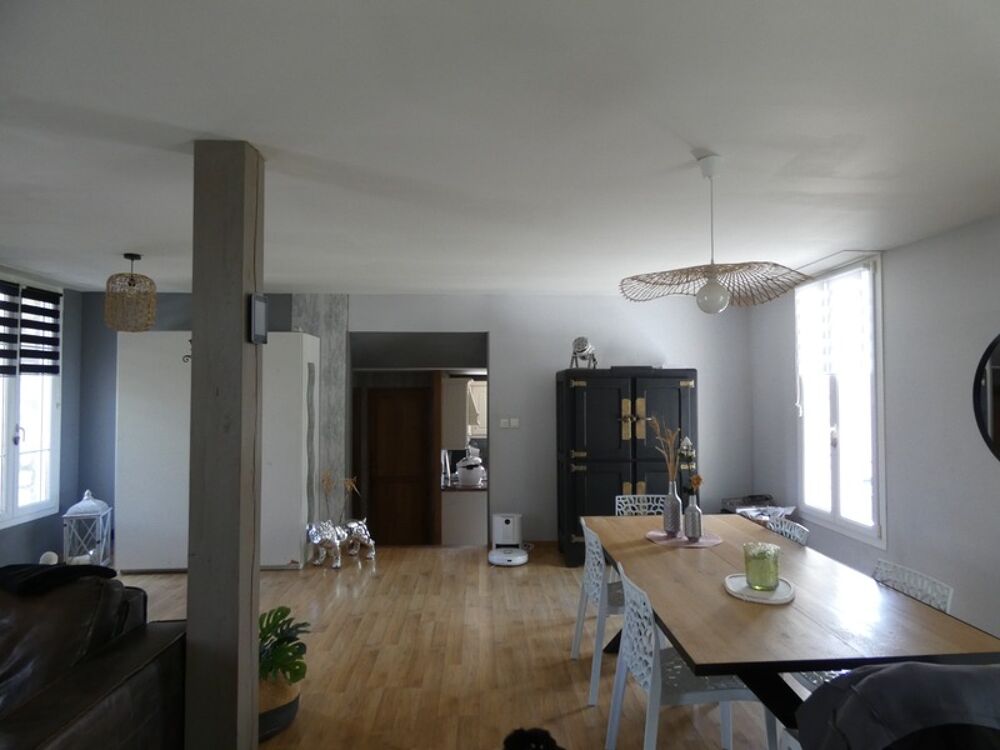 Maison à vendre 5 pièces GIBERVILLE (14) Belle maison de 123 m² habitables avec dépendances