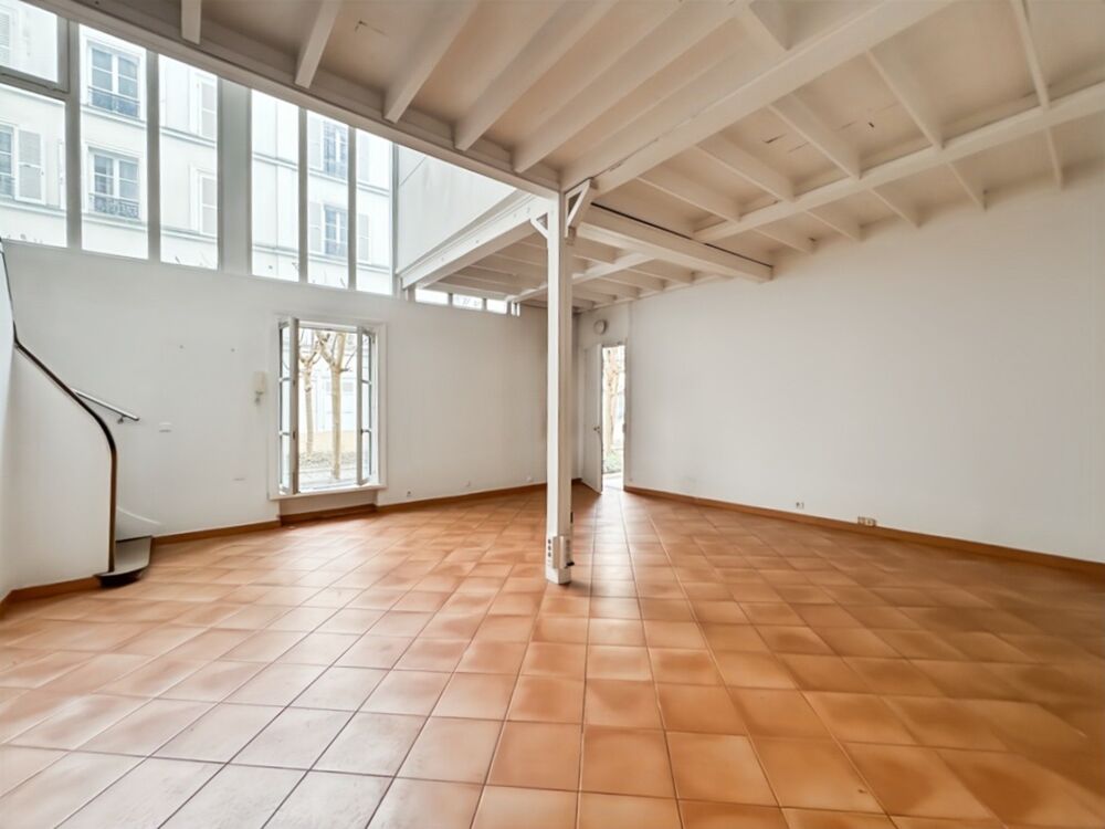 Vente Appartement Paris 8? – Étoile / Champs-Élysées Appartement en duplex, esprit loft – 90 m² – Rez-de-chaussée Paris 8