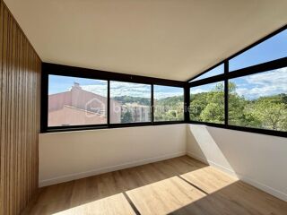  Duplex/triplex à vendre 2 pièces 80 m²
