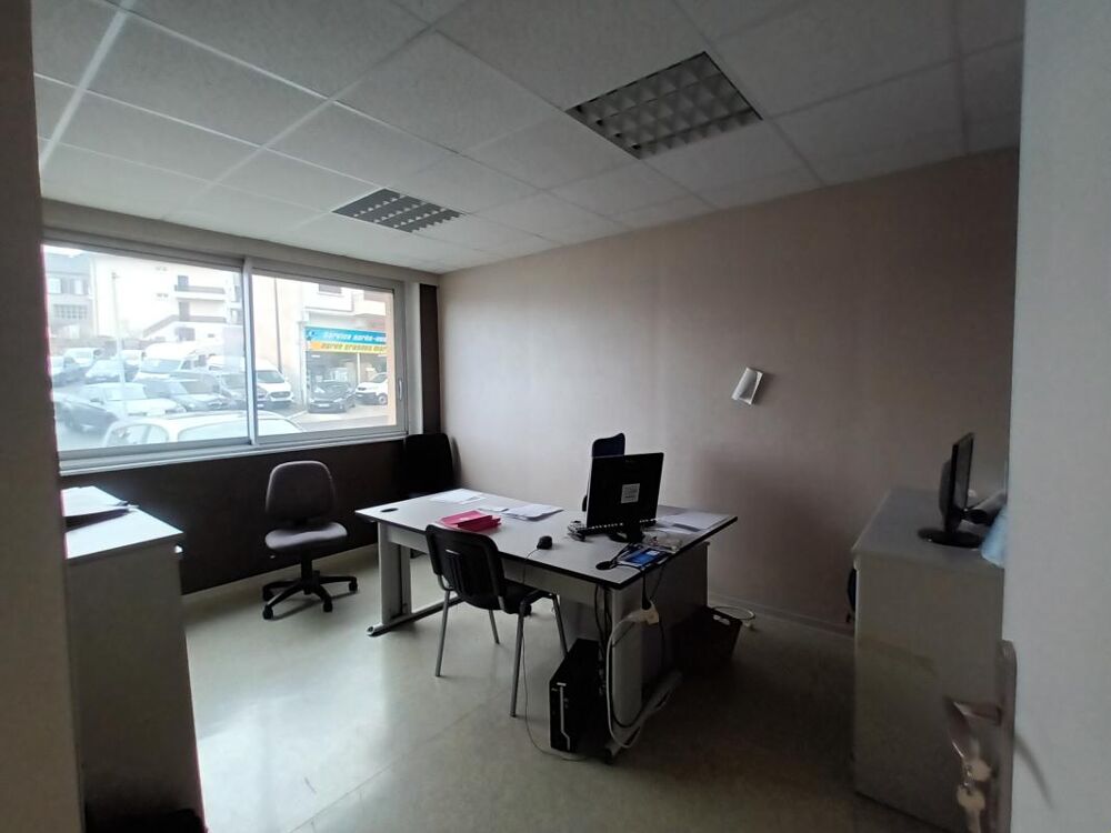   Rodez-Avenue de Paris,local professionnel de 162 m² environ Rodez