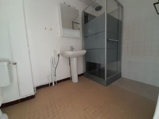  Appartement à louer 1 pièce 28 m²