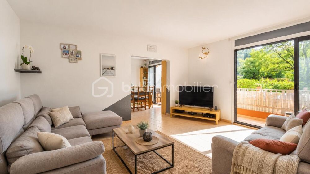 Appartement 4 pièces 102 m² · à La Valette du Var · 102 m² · 238 000 €