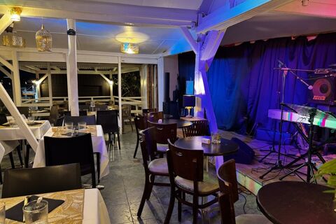   A VENDRE - FONDS DE COMMERCE RESTAURANT DE REFERENCE AU GOSIER 