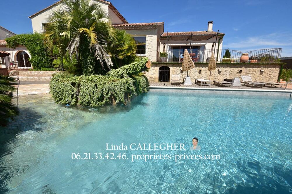 Villa 350m2 dont 9 pièces avec piscine et appartement en annexe