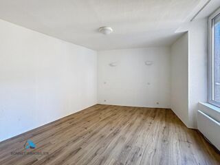  Appartement à louer 3 pièces 58 m²