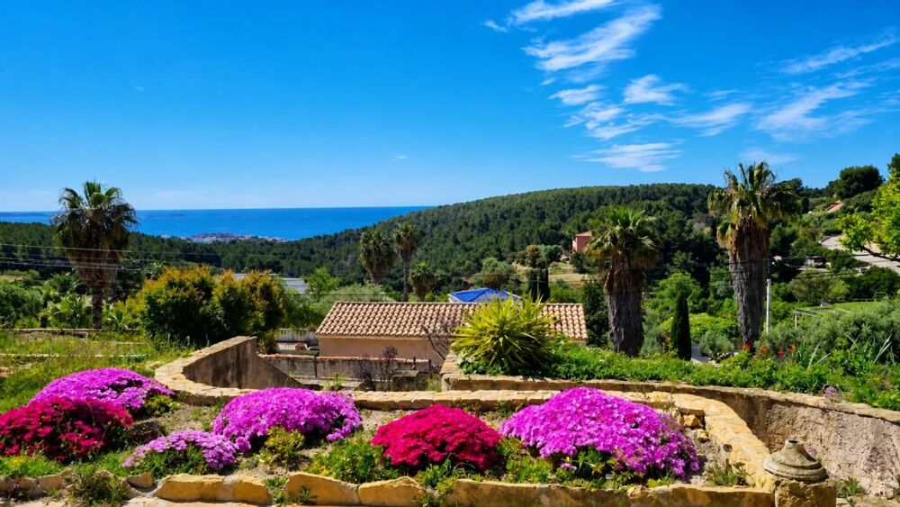 Villa 10 pièce(s) 220 m2 sur 2000 m² piscinable vue mer