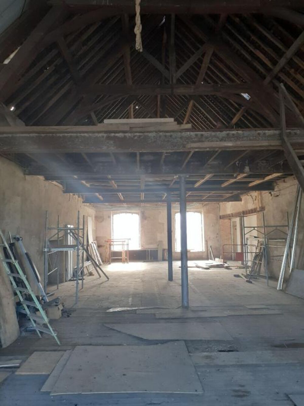 Loft Bauge En Anjou 2 pièce(s) 200 m2