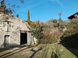  Maison  vendre 8 pices 200 m