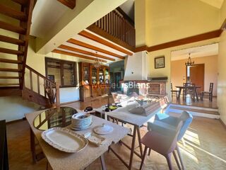  Maison  vendre 6 pices 180 m