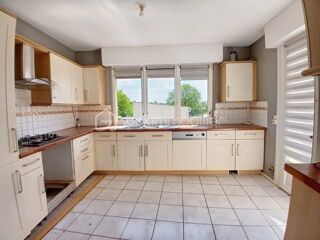  Maison � vendre 12 pi�ces 228 m�