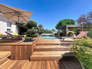  Villa à vendre 7 pièces 164 m²