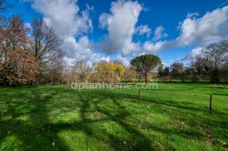  Maison à vendre 14 pièces 600 m²