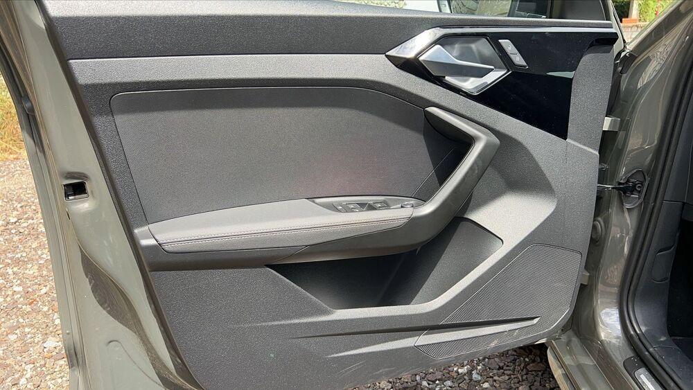 A1 1.0 TFSI 110 S-Tronic 7 S line - Automatique 2021 occasion 63950 Saint Sauves D Auvergne