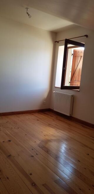  Maison à louer 3 pièces 80 m²